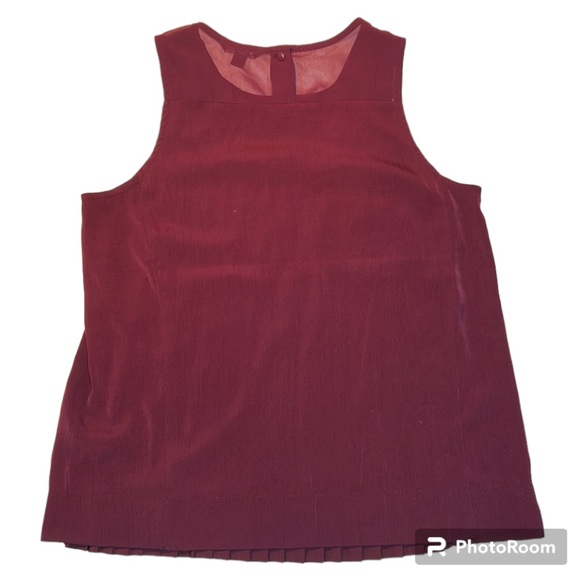 American Eagle Maroon Embroidered Pleated Sleeveless Top Size Small - Picture 2 of 10
